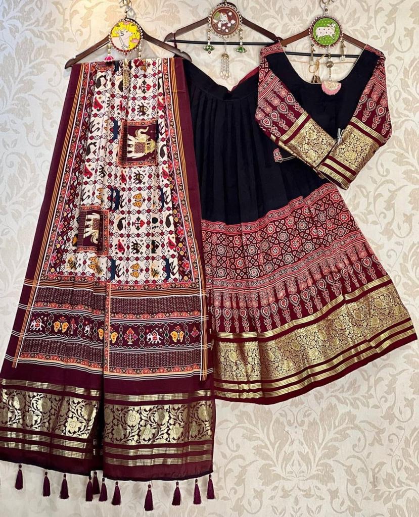 Pure GajjiSilk Lehenga Choli with Nakshi Pallu